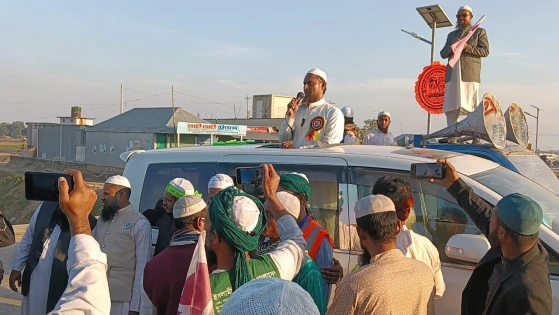 কিশোরগঞ্জ-৩ আসনে হাতপাখা প্রতীকের প্রার্থীর নেতৃত্বে মোটরসাইকেল শোডাউন
